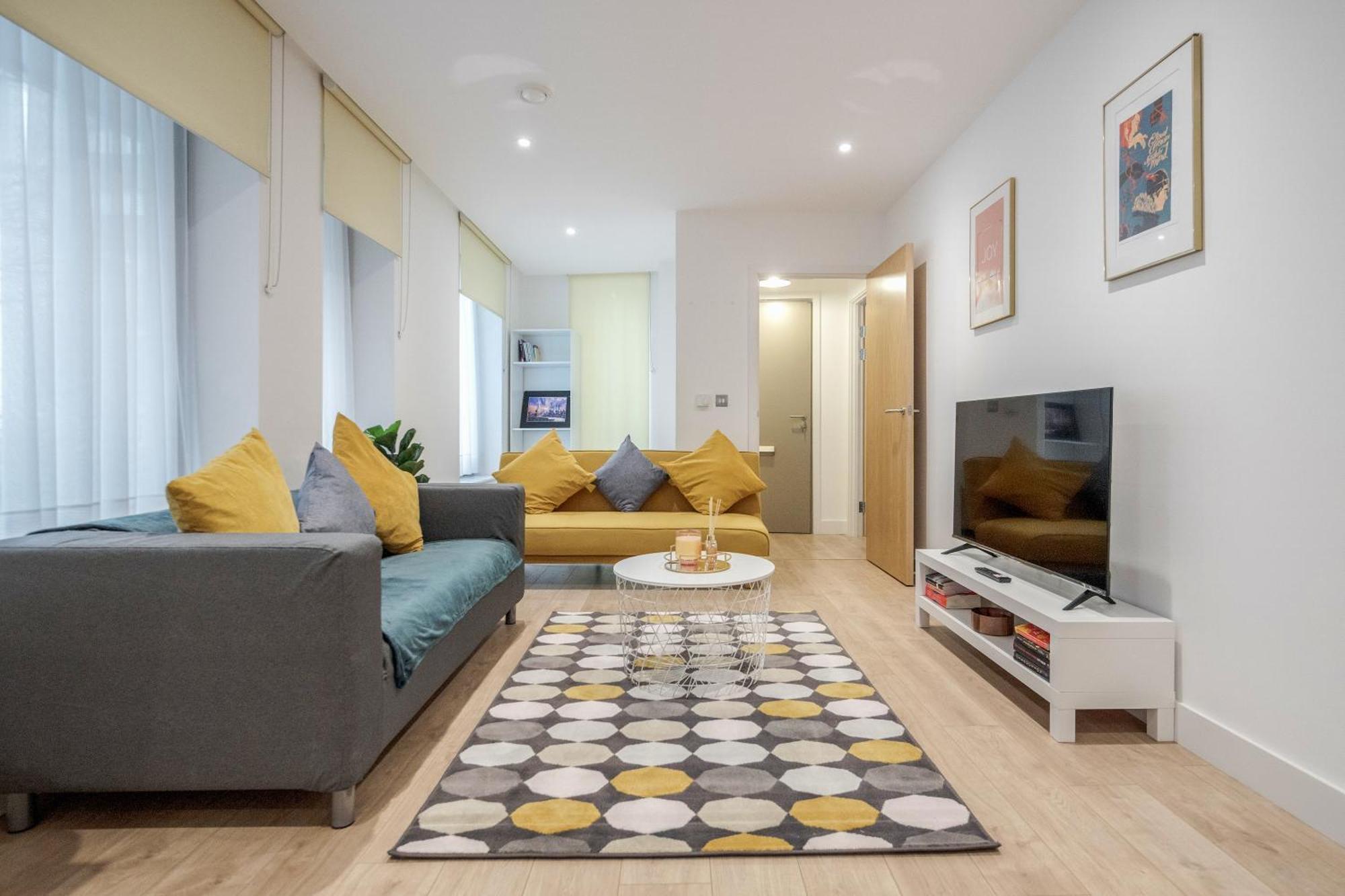 Deluxe Condo Beside 02 Arena And Central לונדון מראה חיצוני תמונה